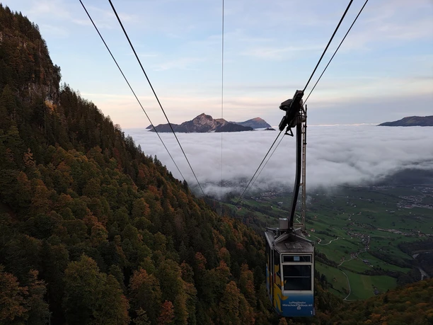 Luftseilbahn Morschach-Stoos und Nebelmeer
