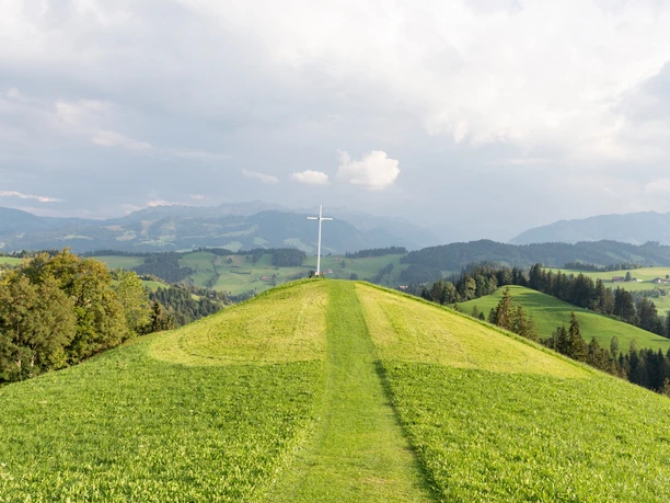 Herrliche Weitsicht bei der Schwesternegg auf das Entlebuch.