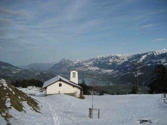 Winterwanderung zur Iwi Kapelle