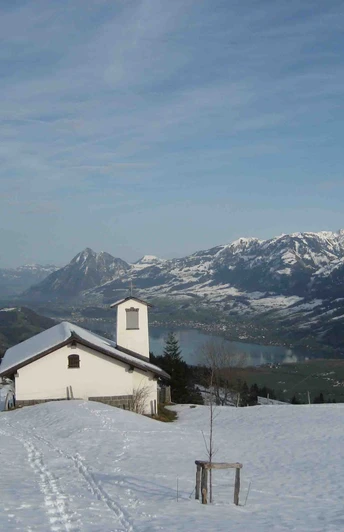 Winterwanderung zur Iwi Kapelle