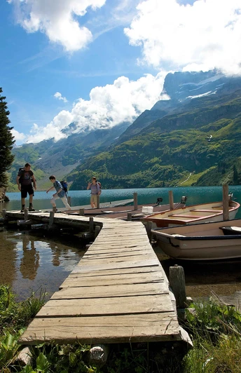 Ruderbote am Engstlensee