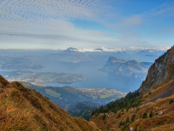 Alpgschwänd Richtung Klimsenhorn und Hergiswil