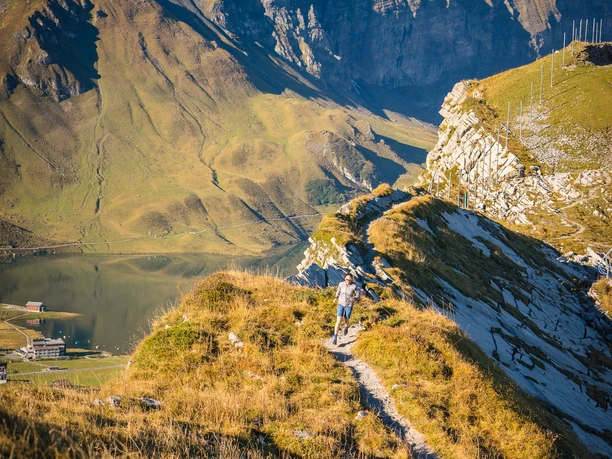 Trailrunnerin auf dem Bonistock-Trialrun