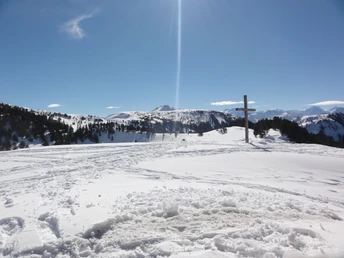 Kreuz Schneeschuhtour Seewenseeli
