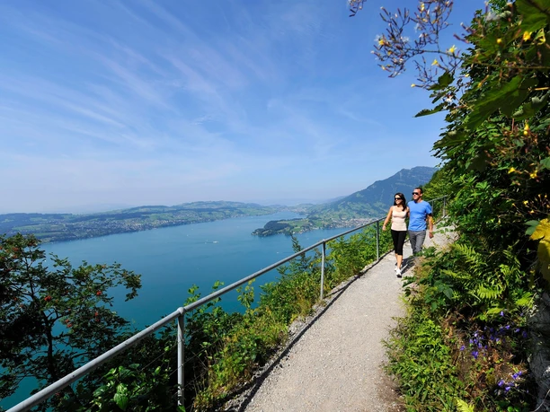 Bürgenstock Felsenweg mit Aussicht