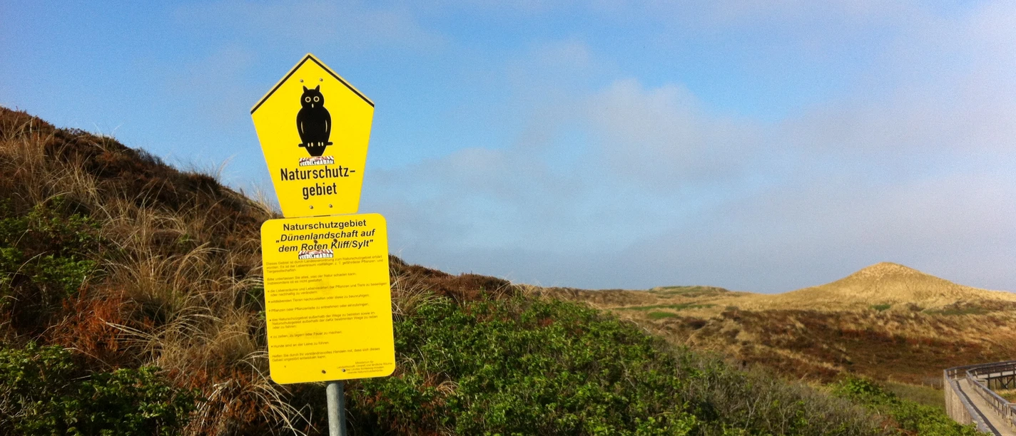 Naturschutzgebiet Rotes Kliff in Wenningstedt.JPG