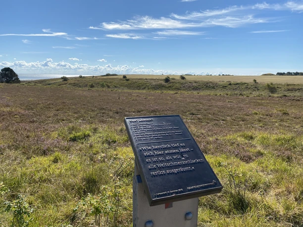 Kampener Kunstpfadstelle Kurt Lambert.jpg