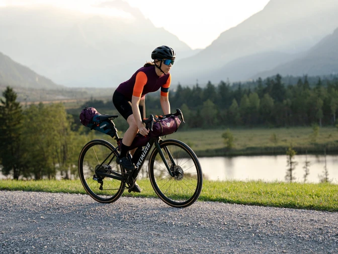 Erkunde die malerische Zugspitz Region auf Deinem Gravelbike.