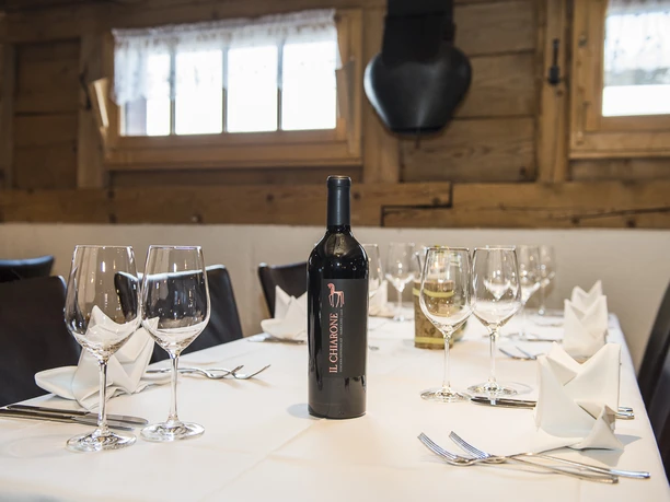 Die Schwand ist für gutes Essen und erlesene Weine bekannt