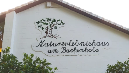 Nameplate on the Hepstedt Nature Experience House