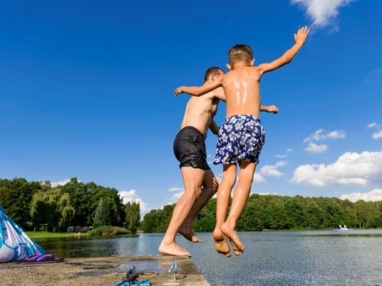 Baden am Thümmlitzsee