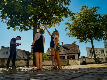 Smartphone scavenger hunt