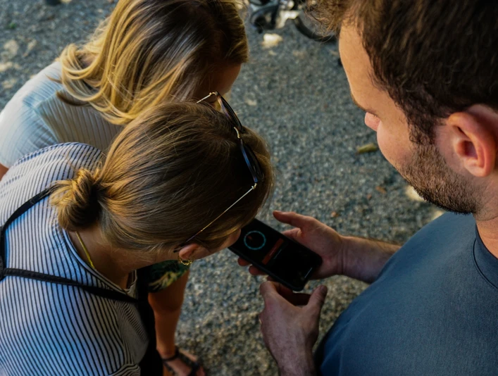 Smartphone scavenger hunt