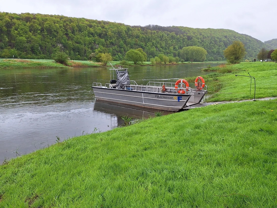 Rad- und Personenfähre Heinsen