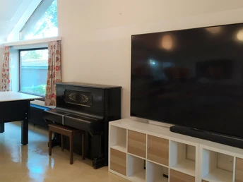 Aufenthaltsraum im Naturerlebnishaus am Buchenholz