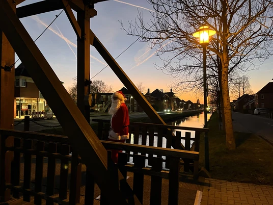 Weihnachtsmann_am Rajen_Gemeinde_Rhauderfehn_IMG_1665.JPG