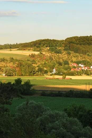 DTS Schwiemelkopf Blick auf Ostheimer Hute