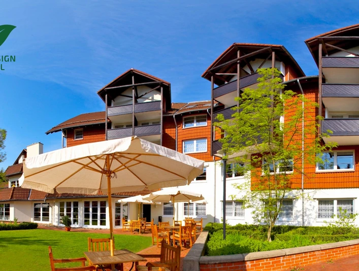 relexa-hotel HarzWald - Braunlage - Außenansicht Sommer relexa-hotel HarzWald - Braunlage - Außenansicht Sommer