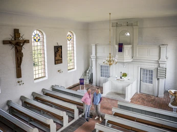 In the St Mary's Chapel in Stiepelse In der Marienkapelle in StiepelseIn the St Mary's Chapel in StiepelseDans la chapelle de la Vierge Marie à StiepelseIn de Mariakapel in StiepelseI Mariakapellet i Stiepelse