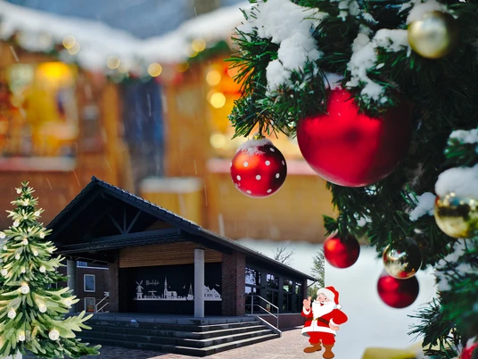 Weihnachtsmarktparty auf dem Marktplatz Rhauderfehn (1).png