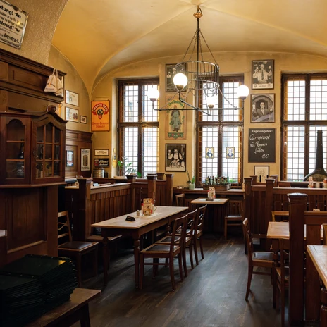 Gosenschenke brewery pub interior - Restaurants in Leipzig