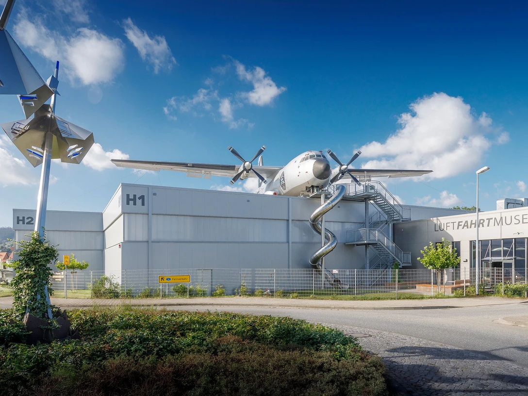 Luftfahrtmuseum Transall Dach Luftfahrtmuseum Transall Dach