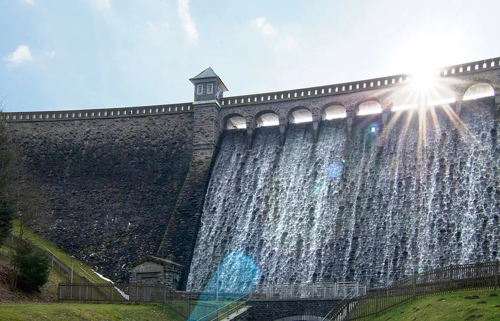 Talsperre Neunzehnhain