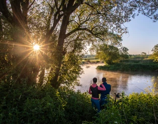 Sonnenaufgang an der Eder-Mündung