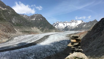 Rundwanderung von der Bettmeralp zu den Chatzulechern und zurück