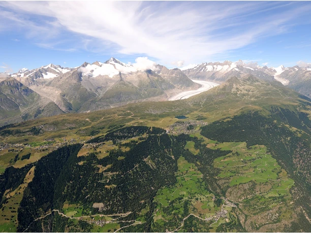 Wanderung von der Bettmeralp über die Aletschpromenade zur Riederalp