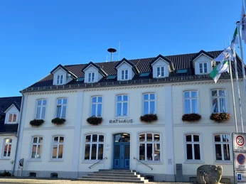 Vordereingang des Visselhöveder Rathauses Vordereingang des Visselhöveder Rathauses