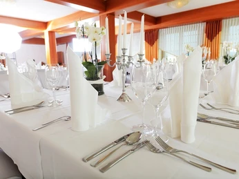 Blicks ins Restaurant Bayerischer Hof Grünbach