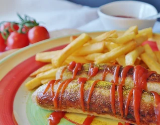 currywurst-2889005_1920.jpg