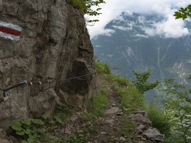 Wo der Weg schmal wird, ist er sehr gut gesichert