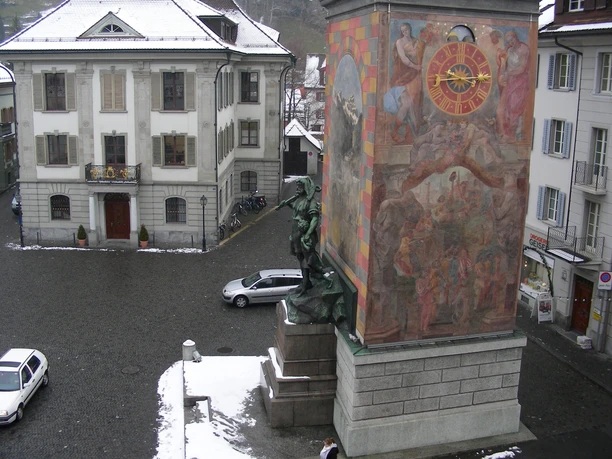 Telldenkmal: Start- und Zielpunkt der Spielplatz-Safari rund um Altdorf