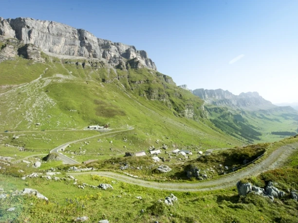 Urnerboden-Bike-Tour: Eine wunderschöne Alpenwelt erleben!