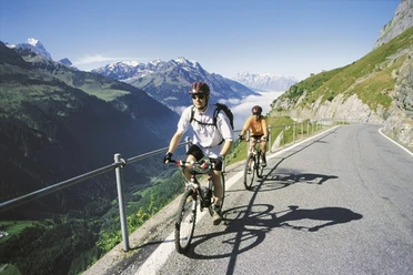 Bike-Tour Klausenpass-Eggberge