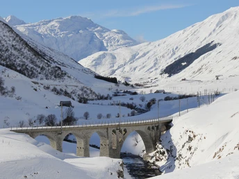Die Aussicht vom Winterwanderweg Richtung Realp