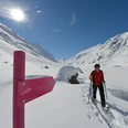 Die Schneeschuhtrails im Urserental sind mustergültig signalisiert