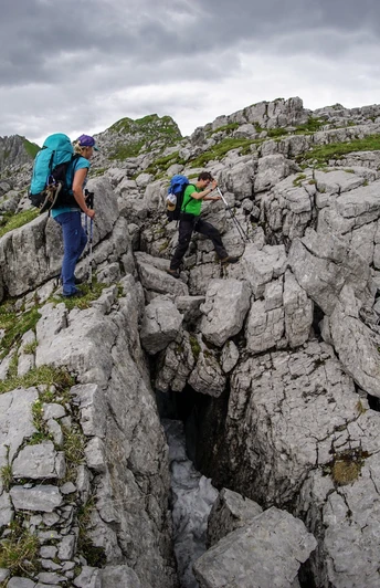 Unglaubliche Karrenfelder auf dem Geissgrätli