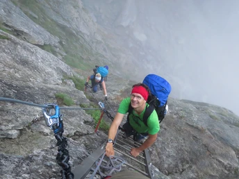 Wer hier wandert, muss schwindelfrei sein.