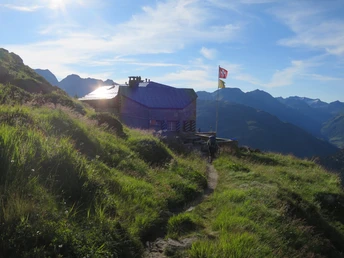 Das Ziel auf der Salbithütte ist erreicht.