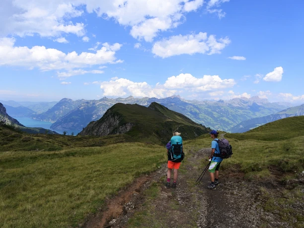 Auf der Urner Seite des Surenenpasses ist die Aussicht umwerfend