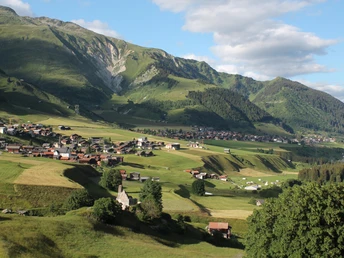 Rueras und Sedrun