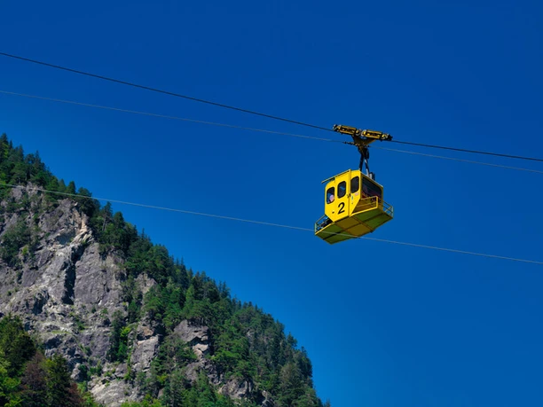 Luftseilbahn Amsteg - Arnisee