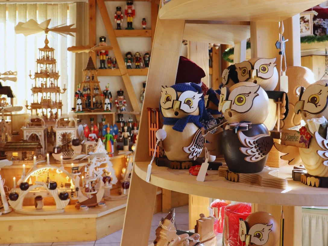 Fachgeschäft für erzgebirgisches Kunsthandwerk Holzkunst Kuhnert