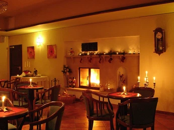 Restaurant im Elbhotel in Winterstimmung