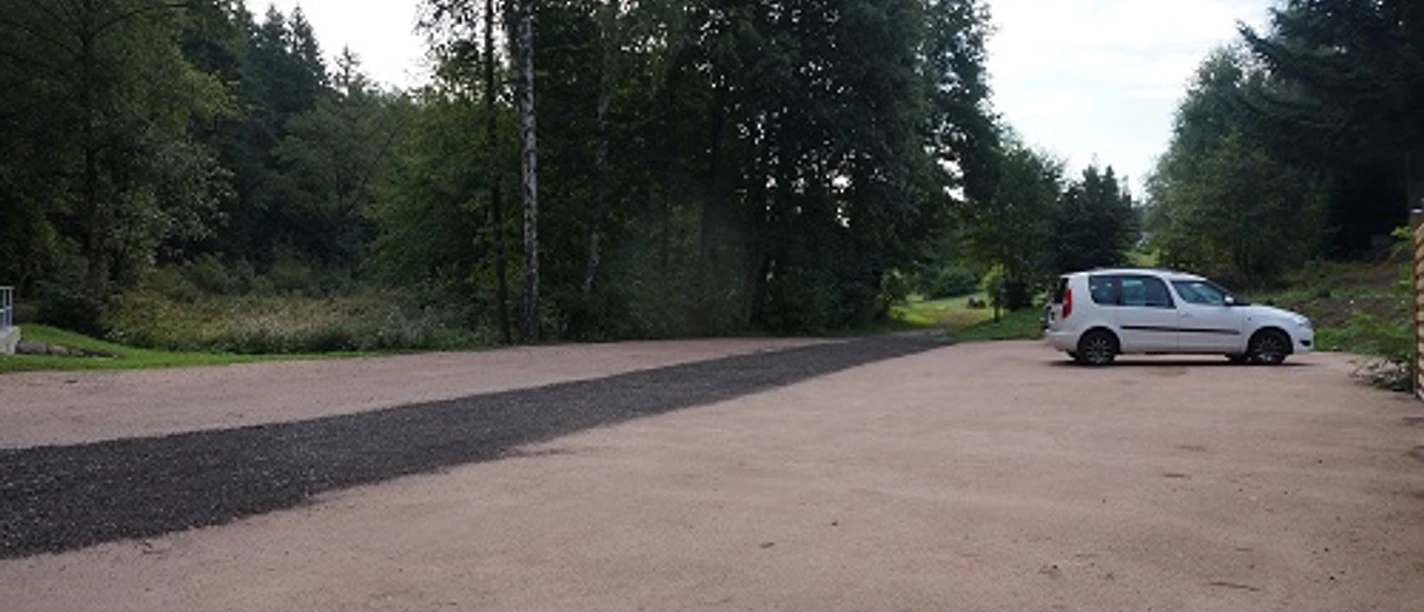 Parkplatz Ellefeld Erbwaldweg an der Roten Göltzsch