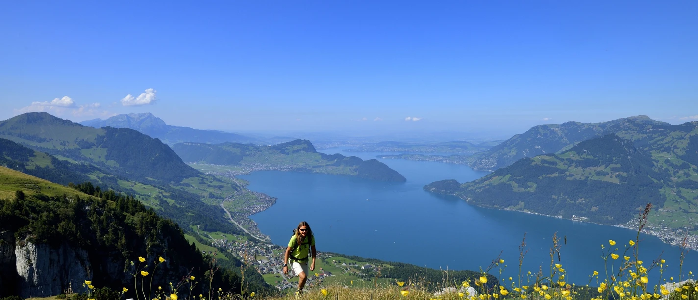 Vorbei an der Alp Tritt zum Niederbauen-Chulm