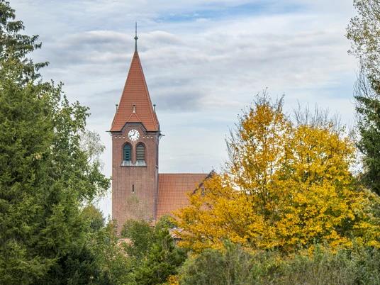 St John's Church Dahlenburg St. Johannes-Kirche DahlenburgSt John's Church DahlenburgÉglise Saint-Jean de DahlenburgJohanneskerk DahlenburgJohanneskirche Dahlenburg